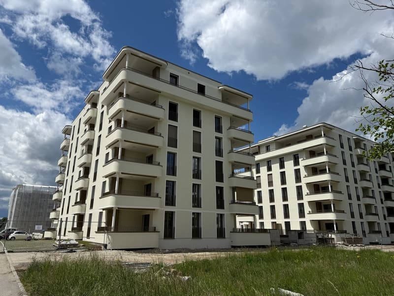 Appartement neuf de 2.5 pièces au 4ème étage avec balcon (1)
