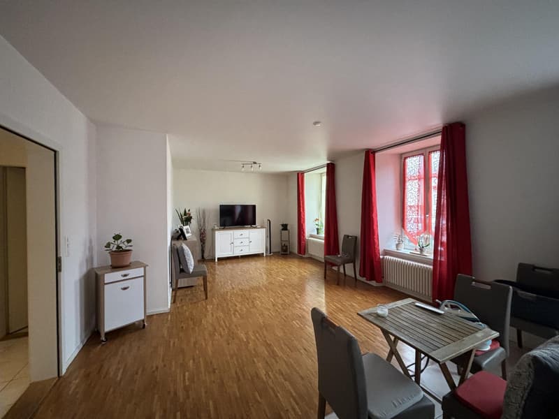 1er LOYER NET OFFERT ! Bel appartement de 3 pièces à Fleurier (2)