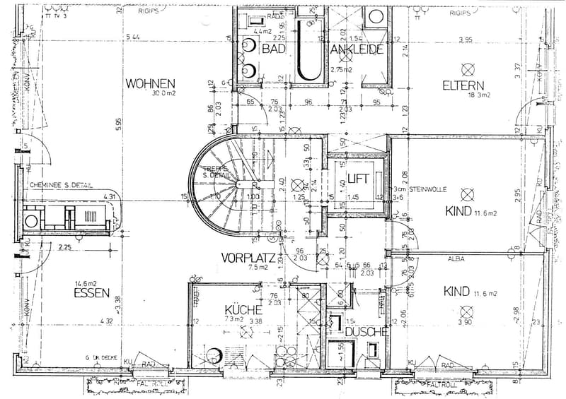 À louer ? Magnifique appartement de 4.5 pièces au dernier étage en centre-ville (11)