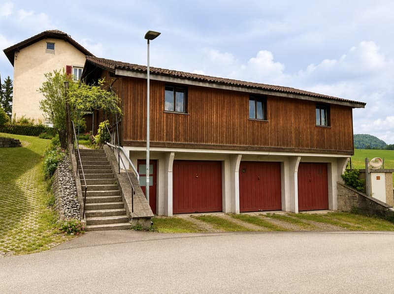Maison de deux logements avec annexe polyvalente (4)