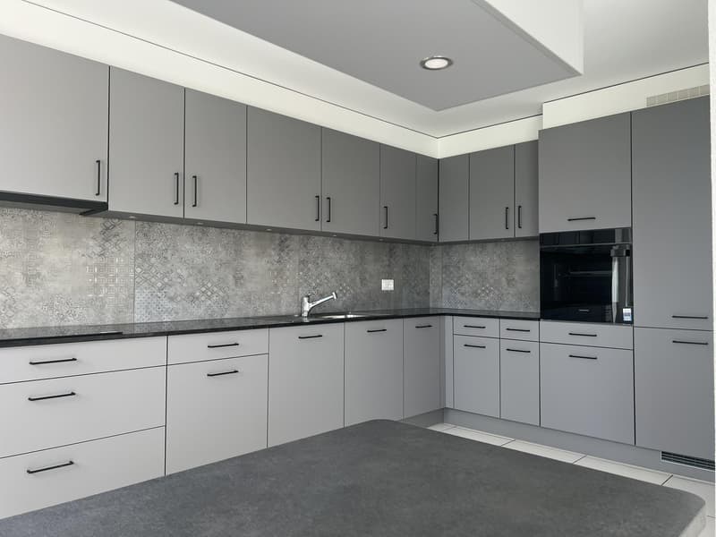 Magnifique appartement de 4.5 pièces rénové à louer aux Hauts-Geneveys (3)