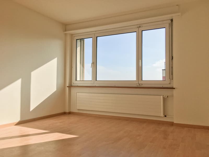 Appartement de 4 pièces au 3ème étage à louer à Peseux (4)