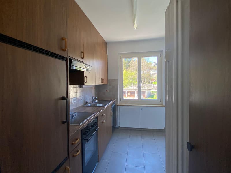 Nouvelle opportunité ! Bel appartement de 4 pièces au coeur de Tavannes (6)