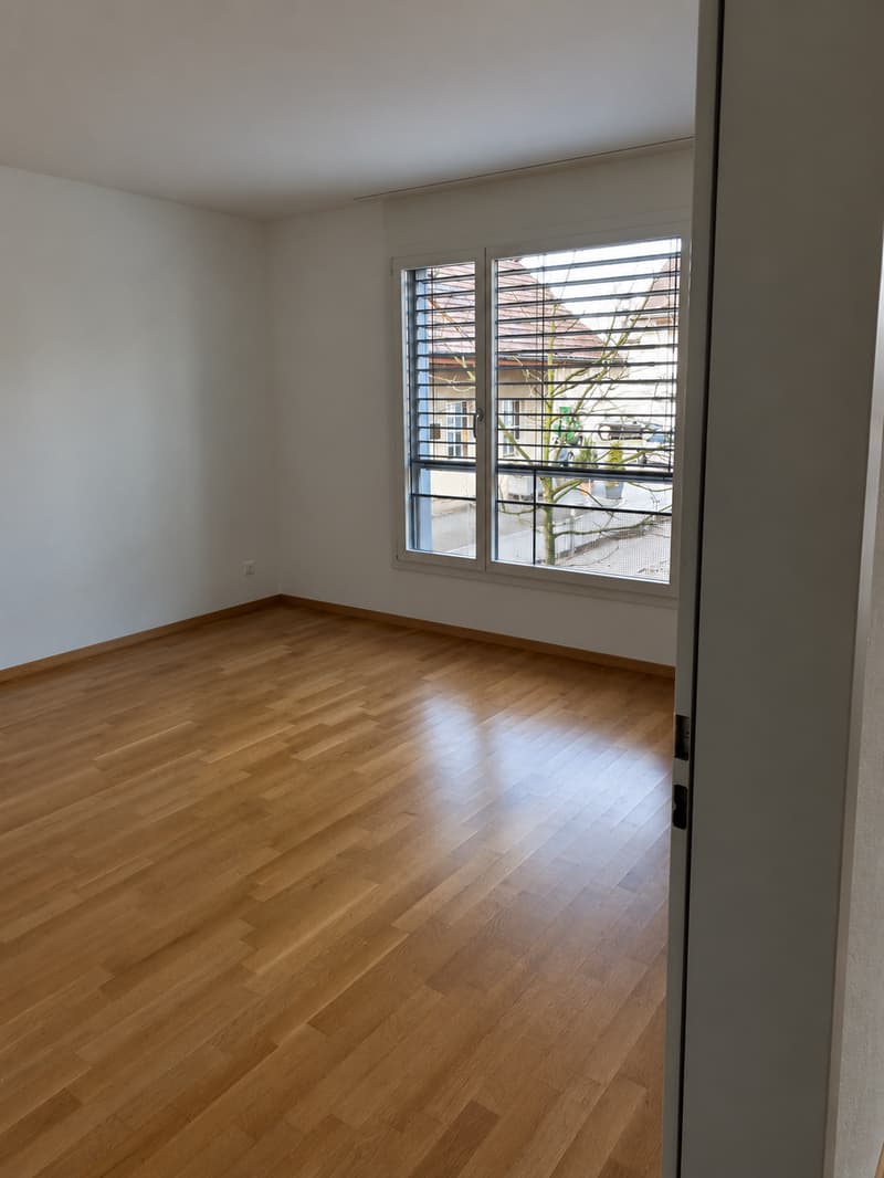 Helle 3.5-Zimmer-Wohnung mit Balkon in Zollikofen (3)