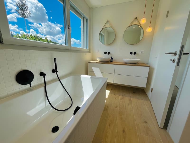 NEUBAU   Wunderschönes Eigenheim ab sofort bereit für den Erstbezug (12)