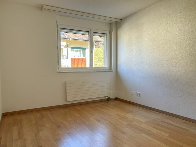 grosszügige 4.5 Zimmer Wohnung (5)