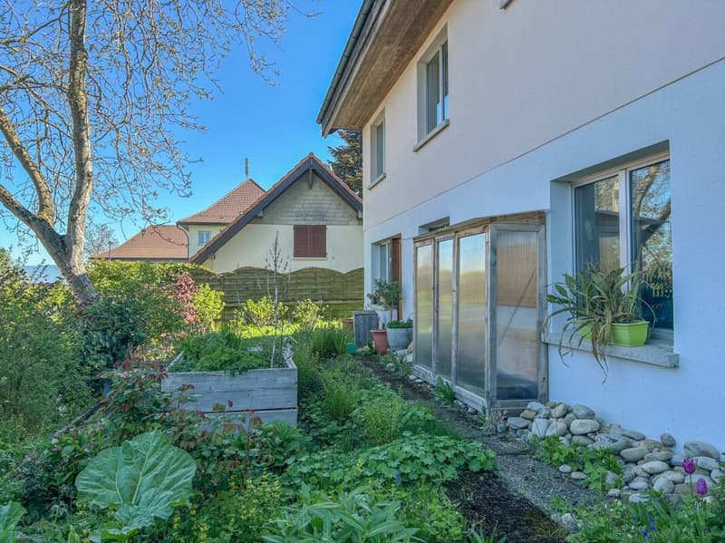 grosszügiges Wohnhaus mit vielen Möglichkeiten (21)