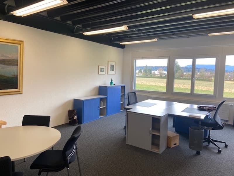 empty office room, 4 chairs, 2 tables, 2 cabinets, window, 4 paintings