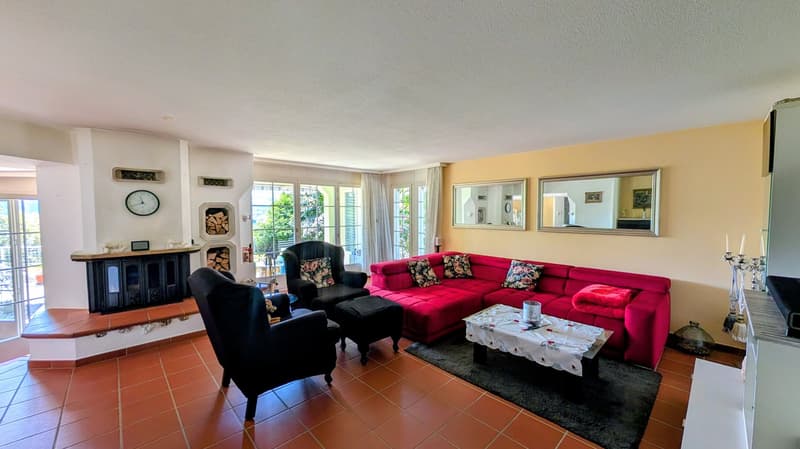 Traumhafte Landhausvilla mit herrlichem Ausblick (14)