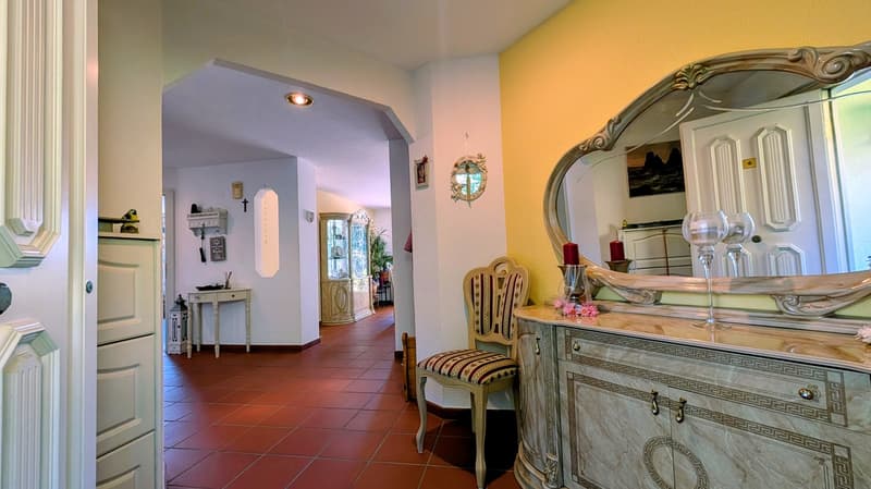 Traumhafte Landhausvilla mit herrlichem Ausblick (28)