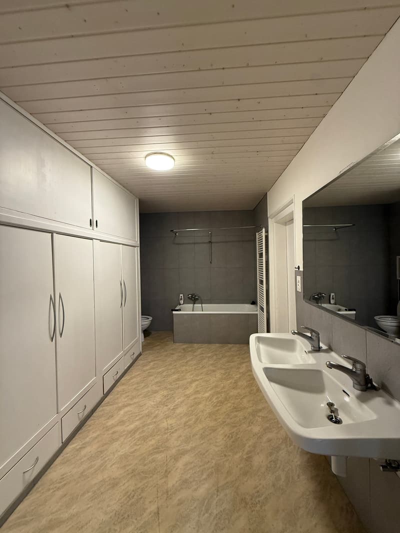 Badezimmer 1. OG