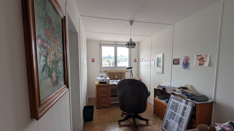 Grosszügig mit idyllischem Ausblick (5)