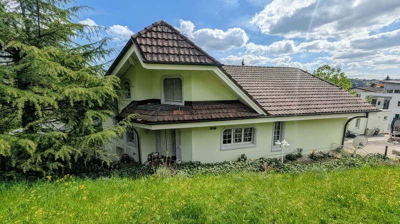 Traumhafte Landhausvilla mit herrlichem Ausblick (1)