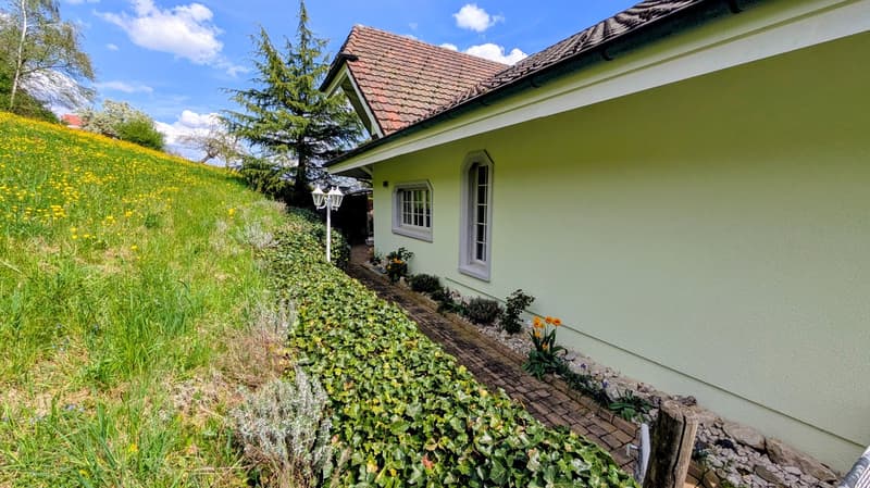Traumhafte Landhausvilla mit herrlichem Ausblick (43)
