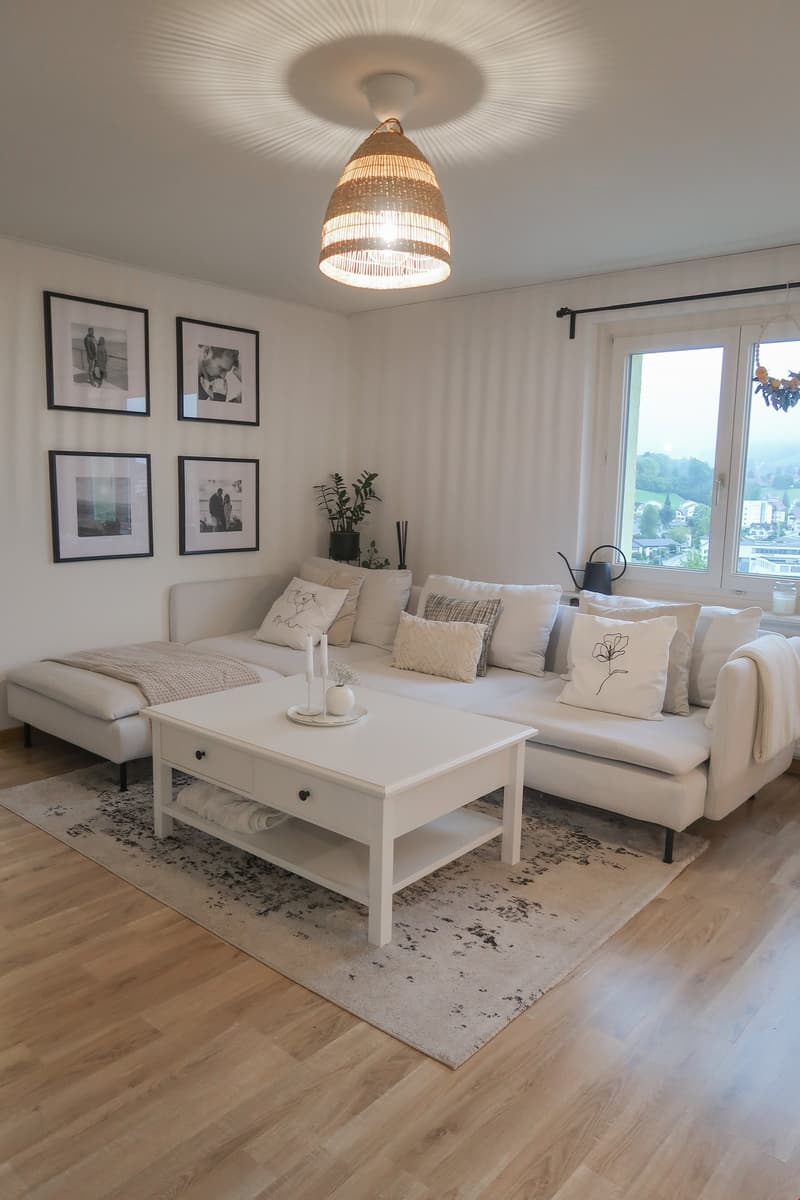 Schöne, helle 4.5 Zimmerwohnung mit toller Aussicht (6)