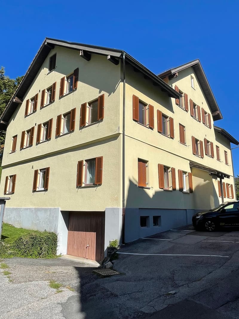4.5 Zimmerwohnung mit grossem Badezimmer zu vermieten (1)