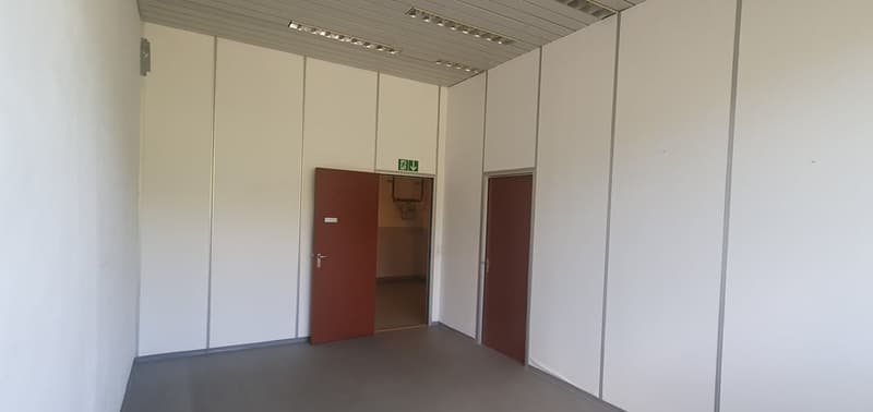 Büros von 279 m² in Penthalaz (15)