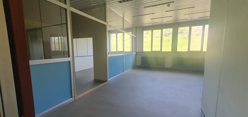Büros von 279 m² in Penthalaz (6)