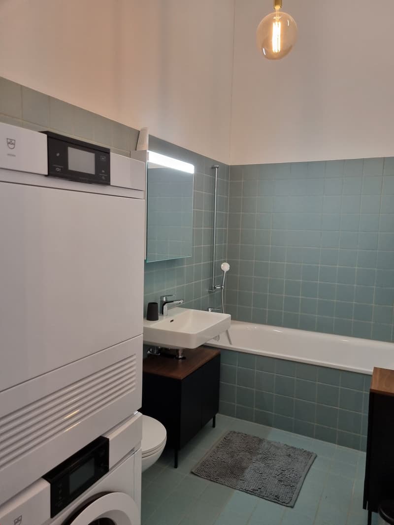 Moderne, stilvoll möblierte 4.5-Zimmerwohnung mit hochwertiger Ausstattung (11)