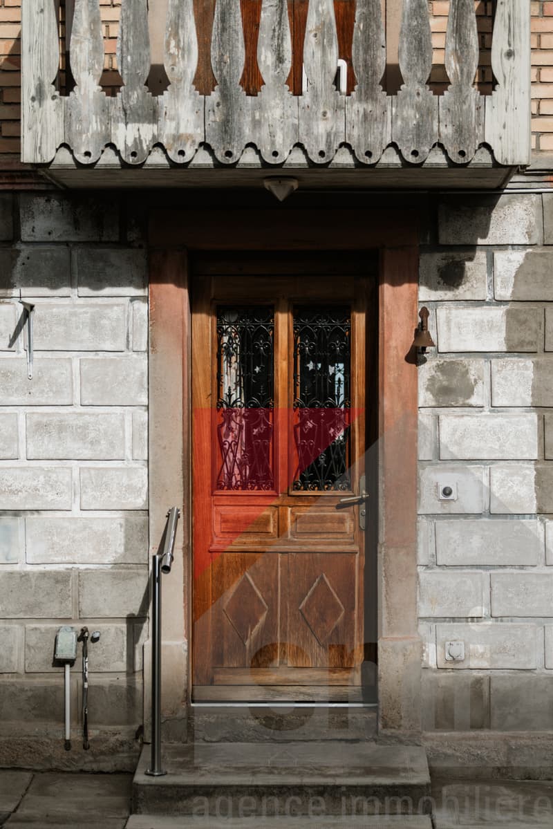Maison villageoise de caractère s/une parcelle de 1005m2 zone centre (7)