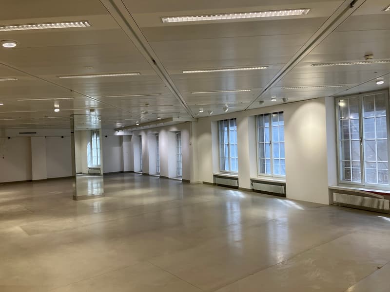 La tradizione incontra il successo: La tua nuova sede in un ambiente storico (4)