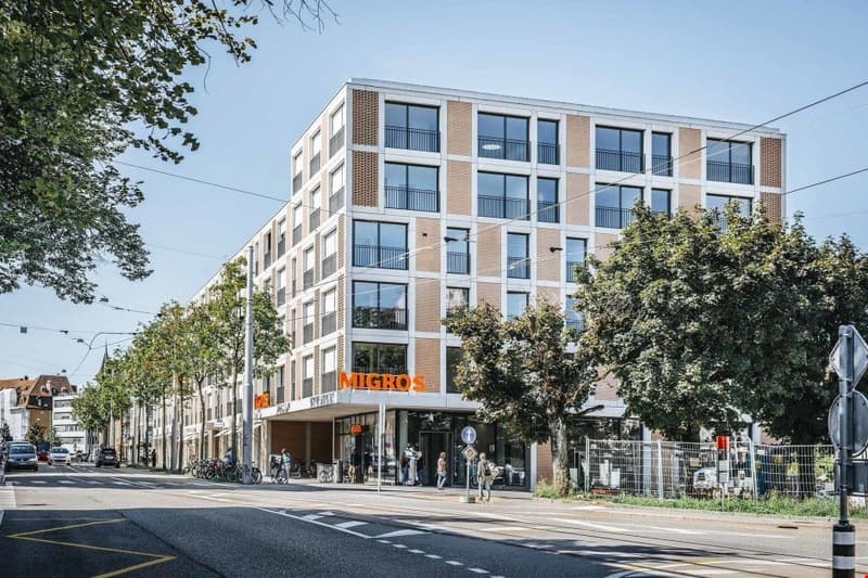 3-5 Zimmer mit Ankleide/Büro-Raum im Breitsch (1)