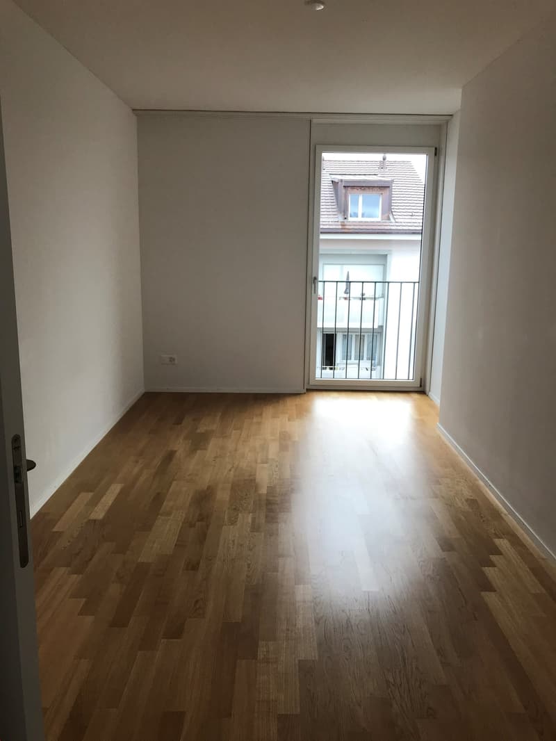 3-5 Zimmer mit Ankleide/Büro-Raum im Breitsch (10)