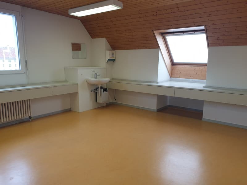 geräumiges Büro an zentraler Lage in Frick (14)