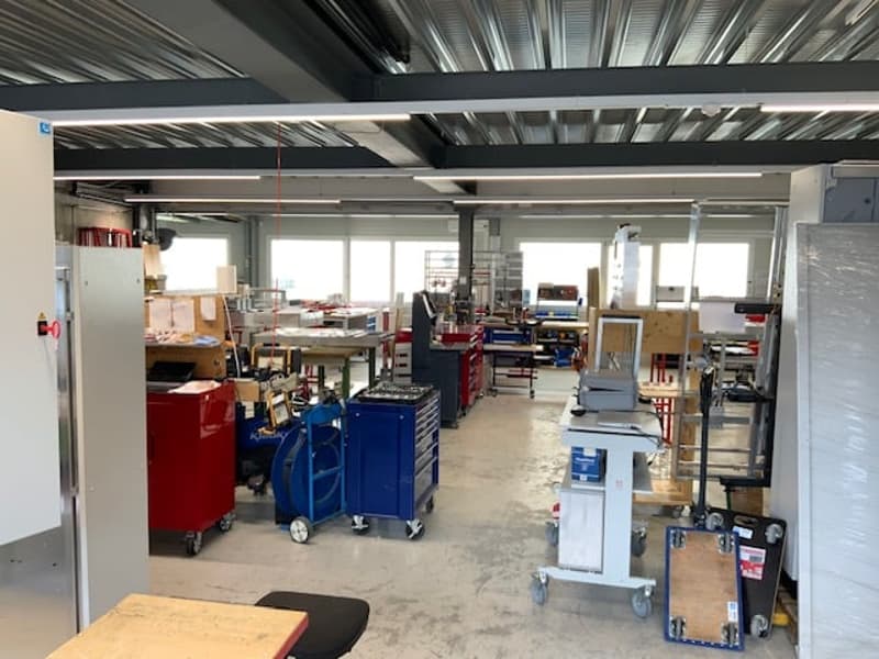 Rentable industrial and office space in Murten (8)