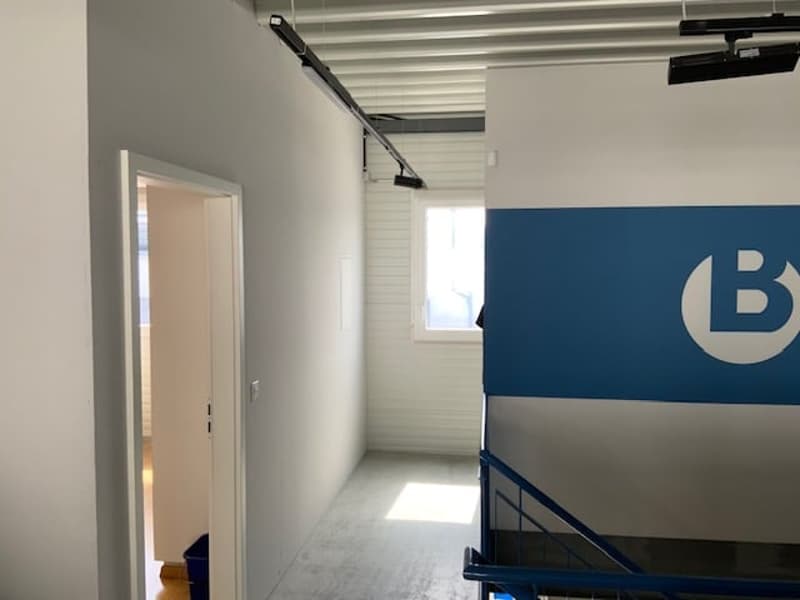 Rentable industrial and office space in Murten (20)
