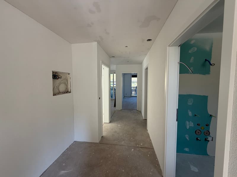 Gemütlicher Sitzplatz, grosse Wohnung! Bezug im Dezember 2026 möglich! Sie wählen den Innenausbau! (3)