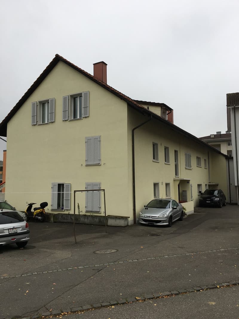3.5-Zimmerwohnung im 1.OG nahe Bahnhof (2)