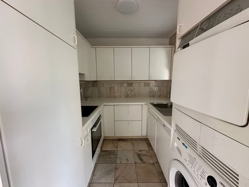 Helle 4.5-Zimmer-Wohnung und traumhafter Aussicht in Grenchen (3)