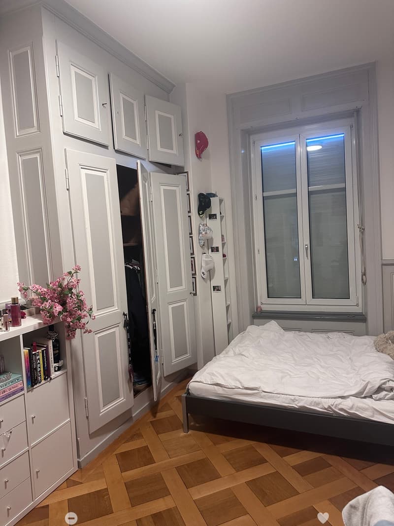 Stillvolle 3.5-Zimmer-Altbauwohnung im Herzen von Biel - direkt bei der Einkaufsmeile (6)