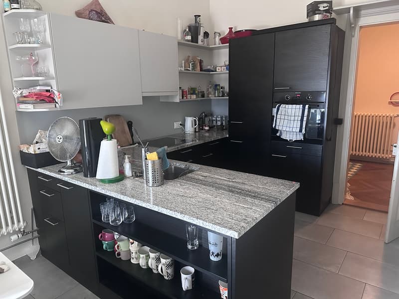 Stillvolle 5.5-Zimmer-Altbauwohnung im Herzen von Biel - direkt bei der Einkaufsmeile (18)