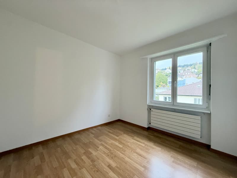 Renovierte 3 1/2-Zwg mit Balkon (9)