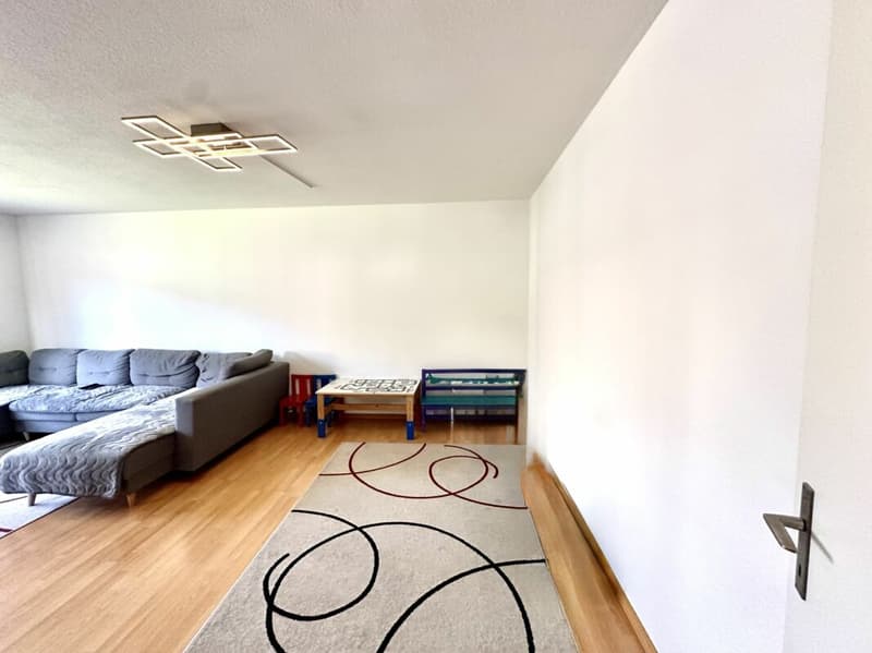 4.5 Zimmer Wohnung zum Wohlfühlen (4)