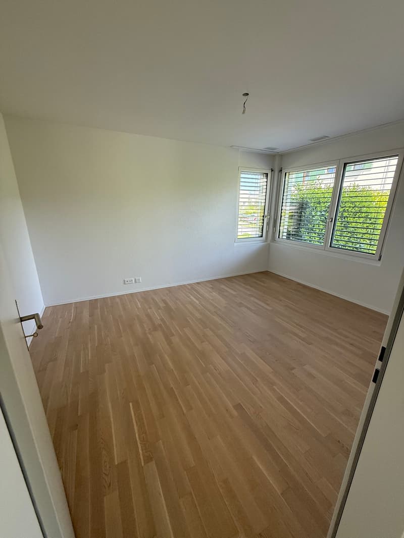 Helle 4.5-Zimmer-Wohnung im Erdgeschoss in Wattenwil (4)