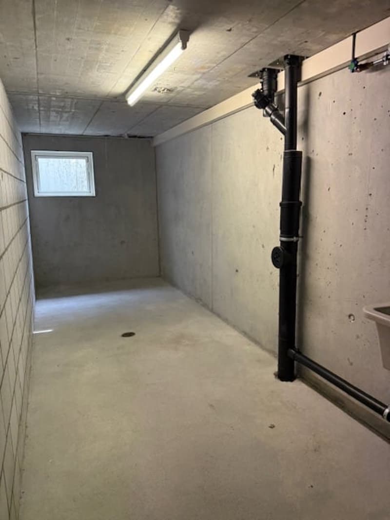 Helle 4.5-Zimmer-Wohnung mit Bergblick und Balkon in Toffen (11)
