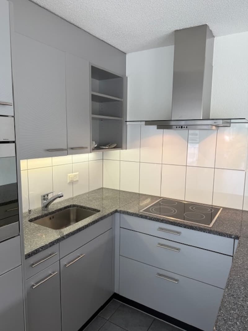 Helle 4.5-Zimmer-Wohnung mit Bergblick und Balkon in Toffen (3)