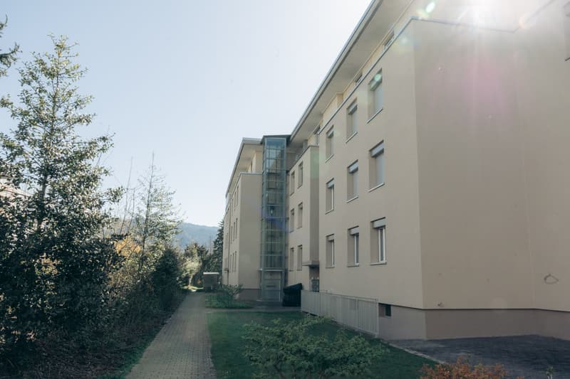 Moderne 4.5-Zimmer-Attikawohnung mit Cheminée in Thun (5)
