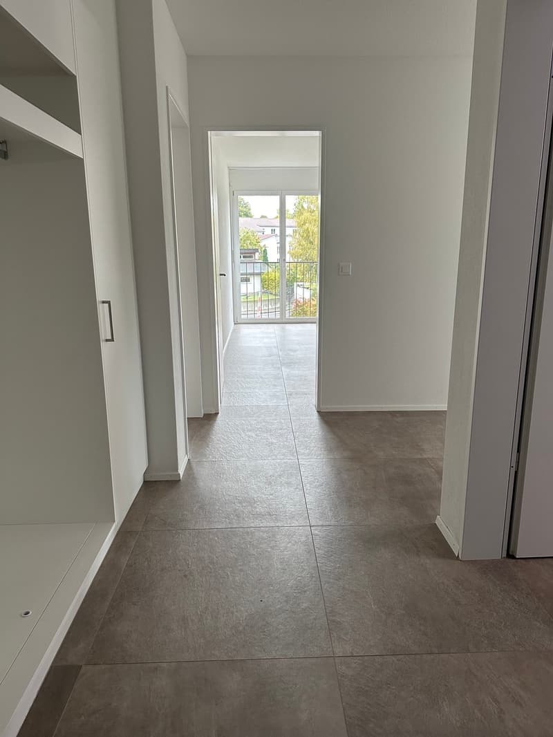 Moderne 4-Zimmer-Neubauwohnung mit Balkon und schöner Aussicht in Uetendorf (22)