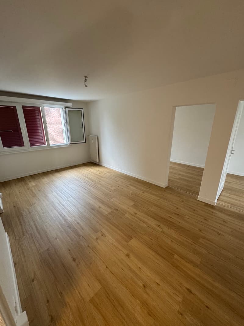 Helle, charmante 4-Zimmer-Wohnung an ruhiger Lage (5)
