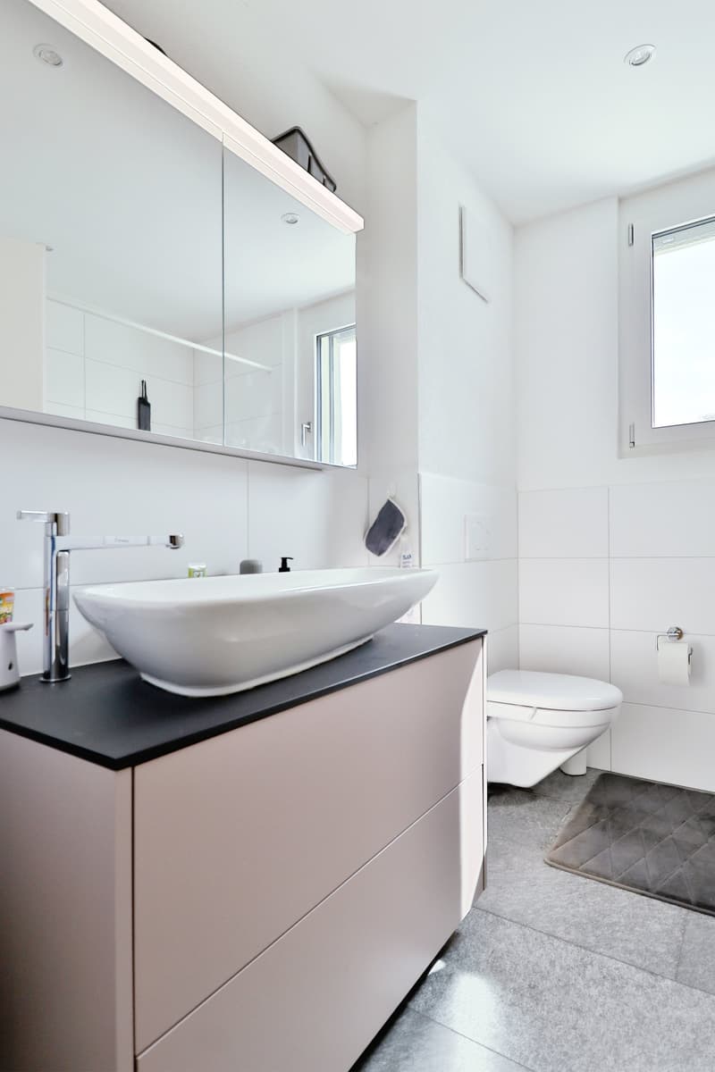 Helle 5.5-Zimmer-Wohnung im modernen Neubau in Kerzers (12)