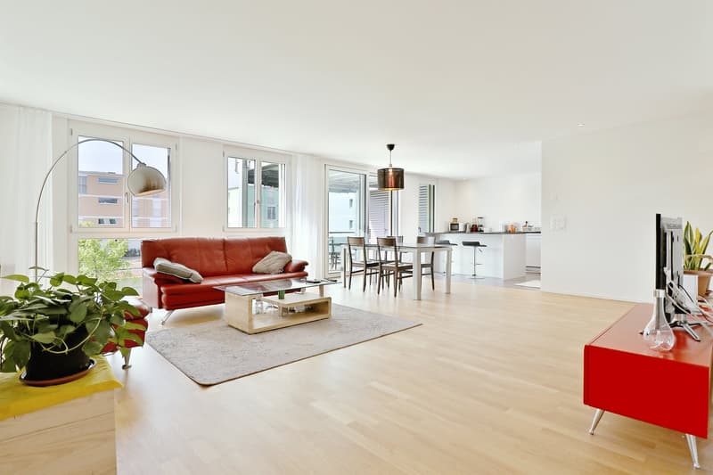 Helle 5.5-Zimmer-Wohnung im modernen Neubau in Kerzers (7)