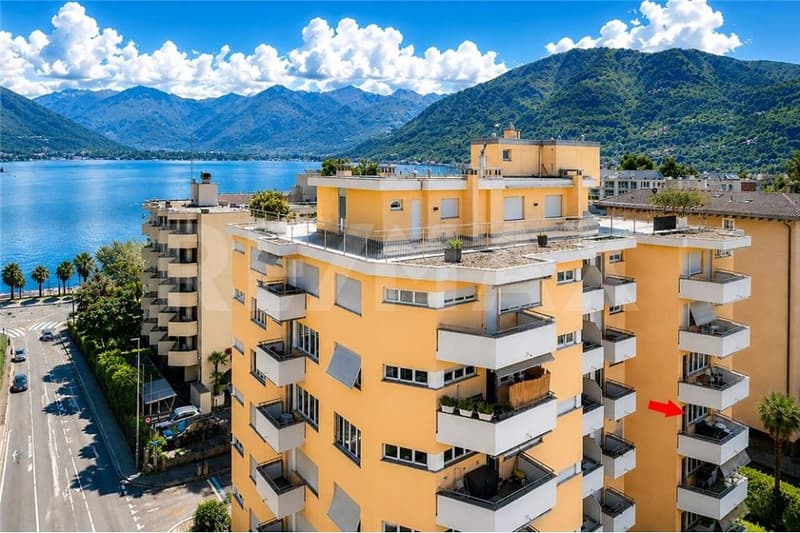2.5 locali tra lago e centro (3)