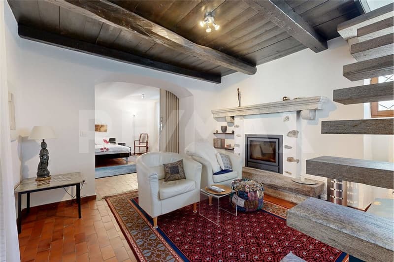 Affascinante casa ticinese con vista lago (4)