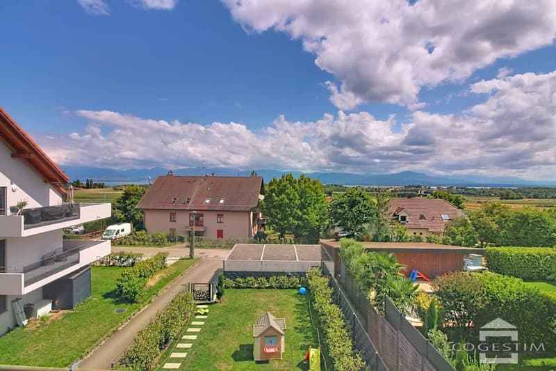 Appartement duplex avec vue Lac & Alpes (13)