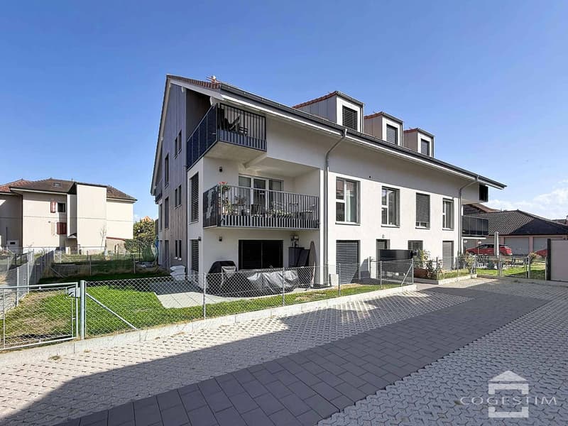 Appartement 2 pièces avec jardin privatif et terrasse (9)