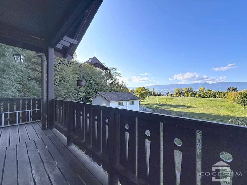 Charmant chalet 4.5 pièces avec vue dégagée (13)